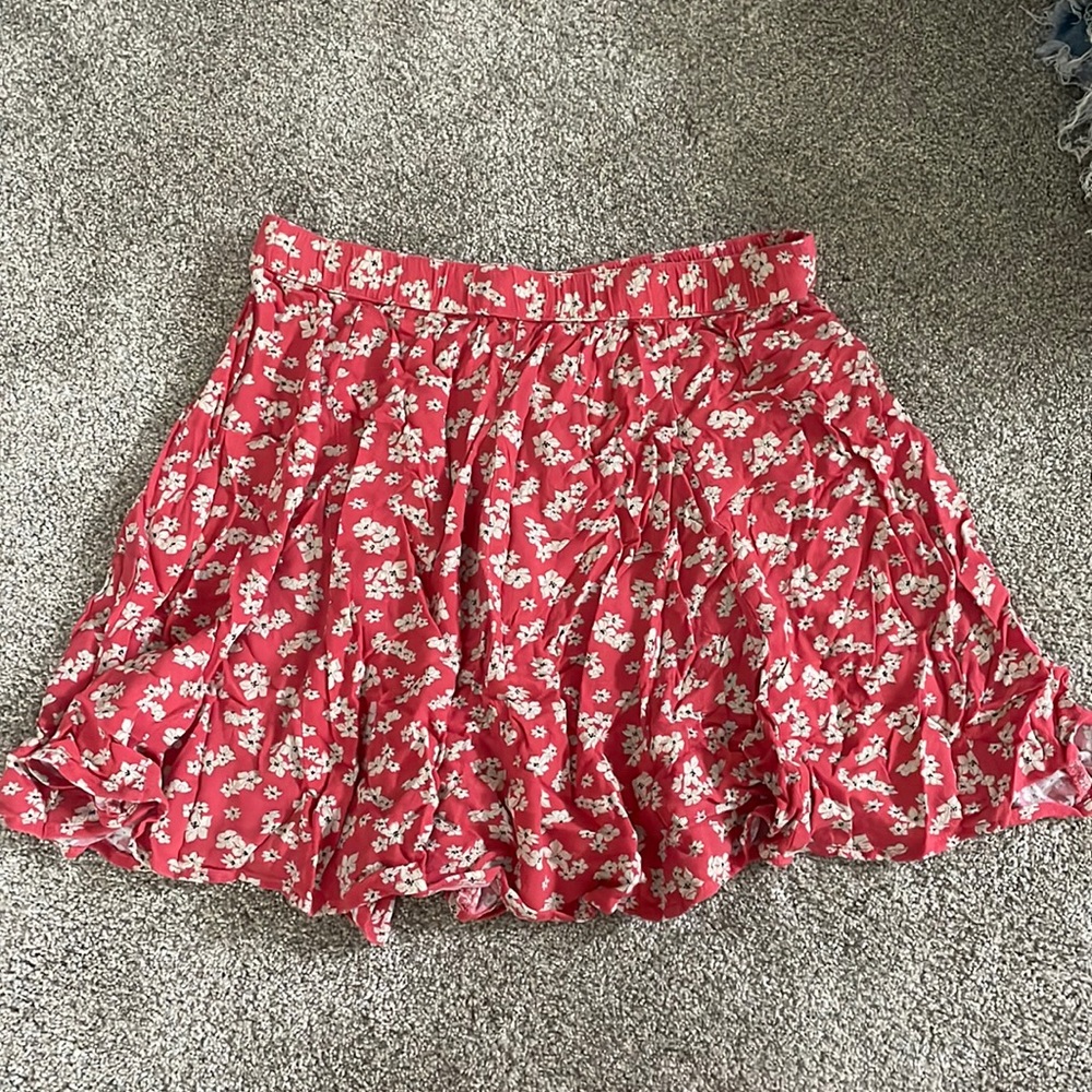 American Eagle floral mini skirt